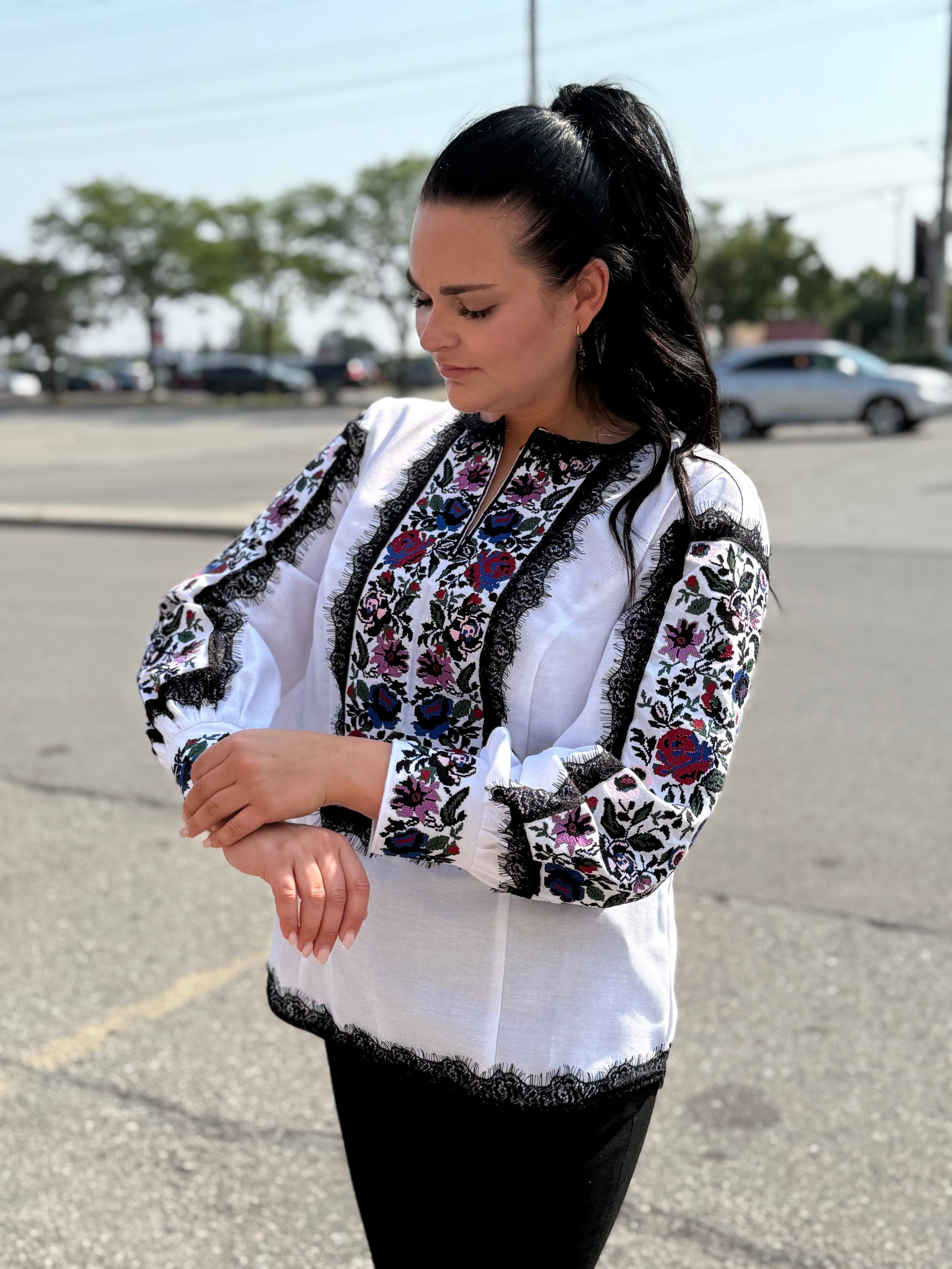Women’s Embroidered Shirt "Kucheriava" – White Ukrainian Vyshyvanka with Floral Motifs