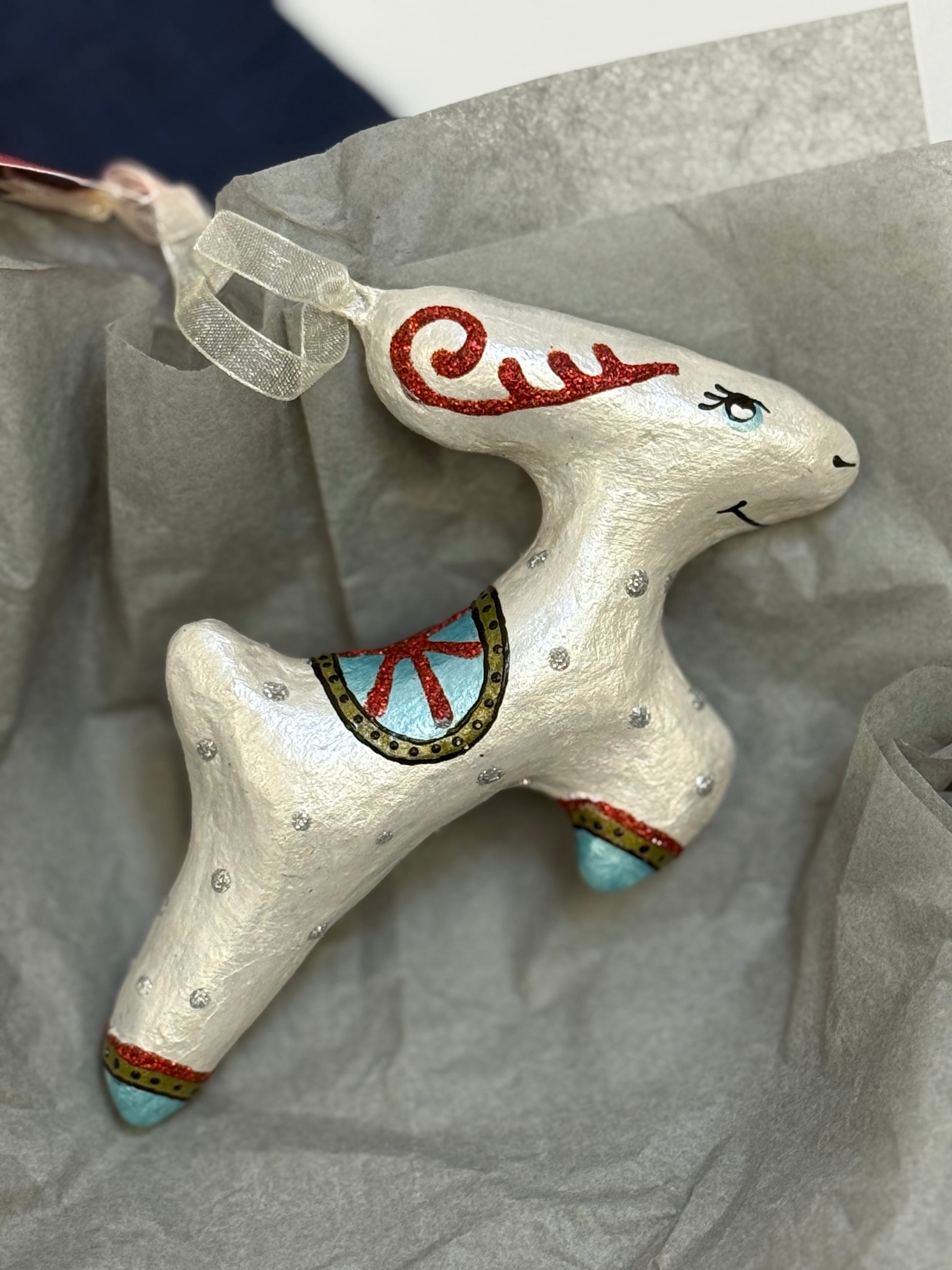 Christmas Ornament 'Northern Reindeer' (Sculpture)