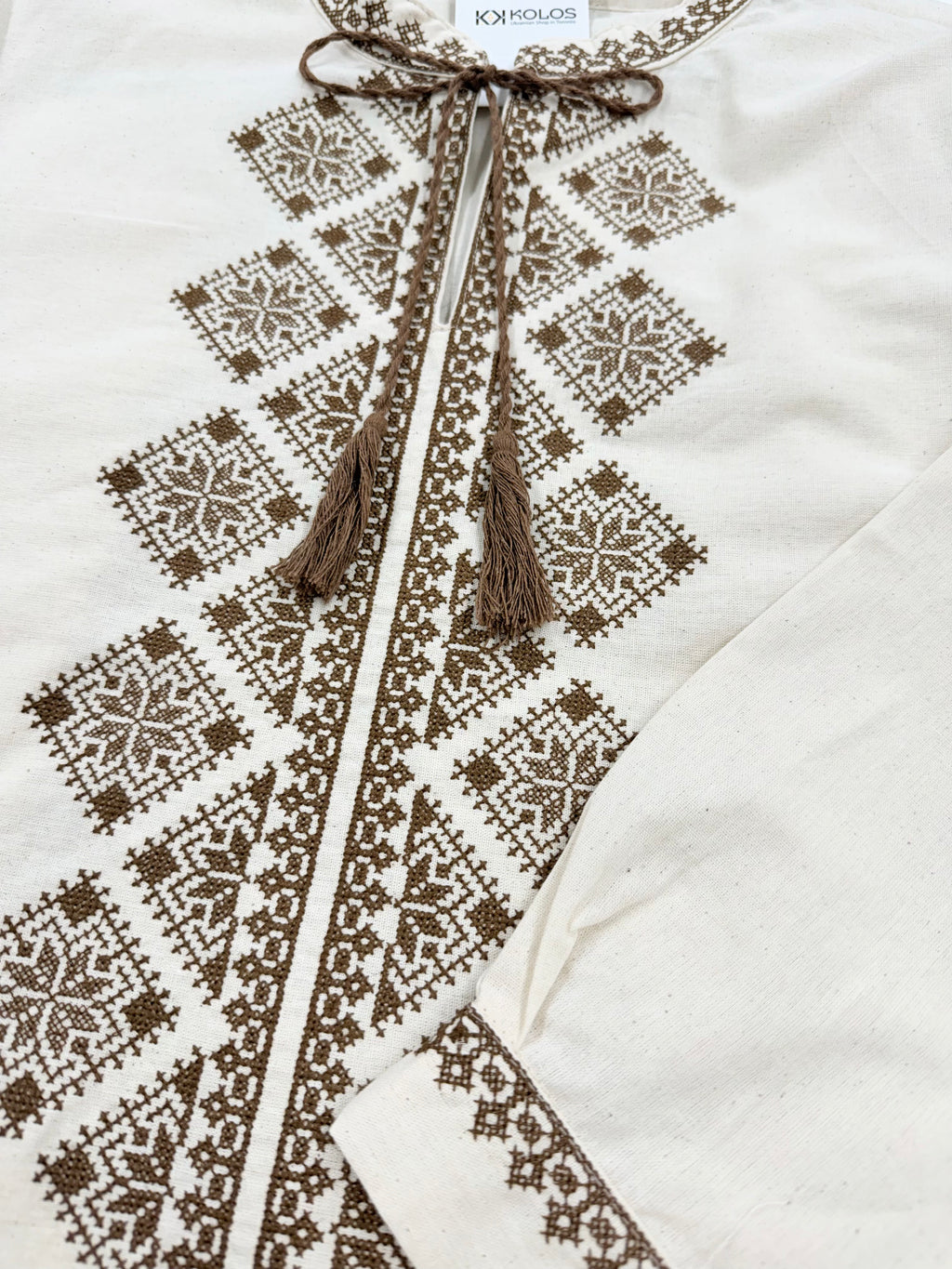 Men’s Linen Shirt with Traditional Ukrainian Embroidery