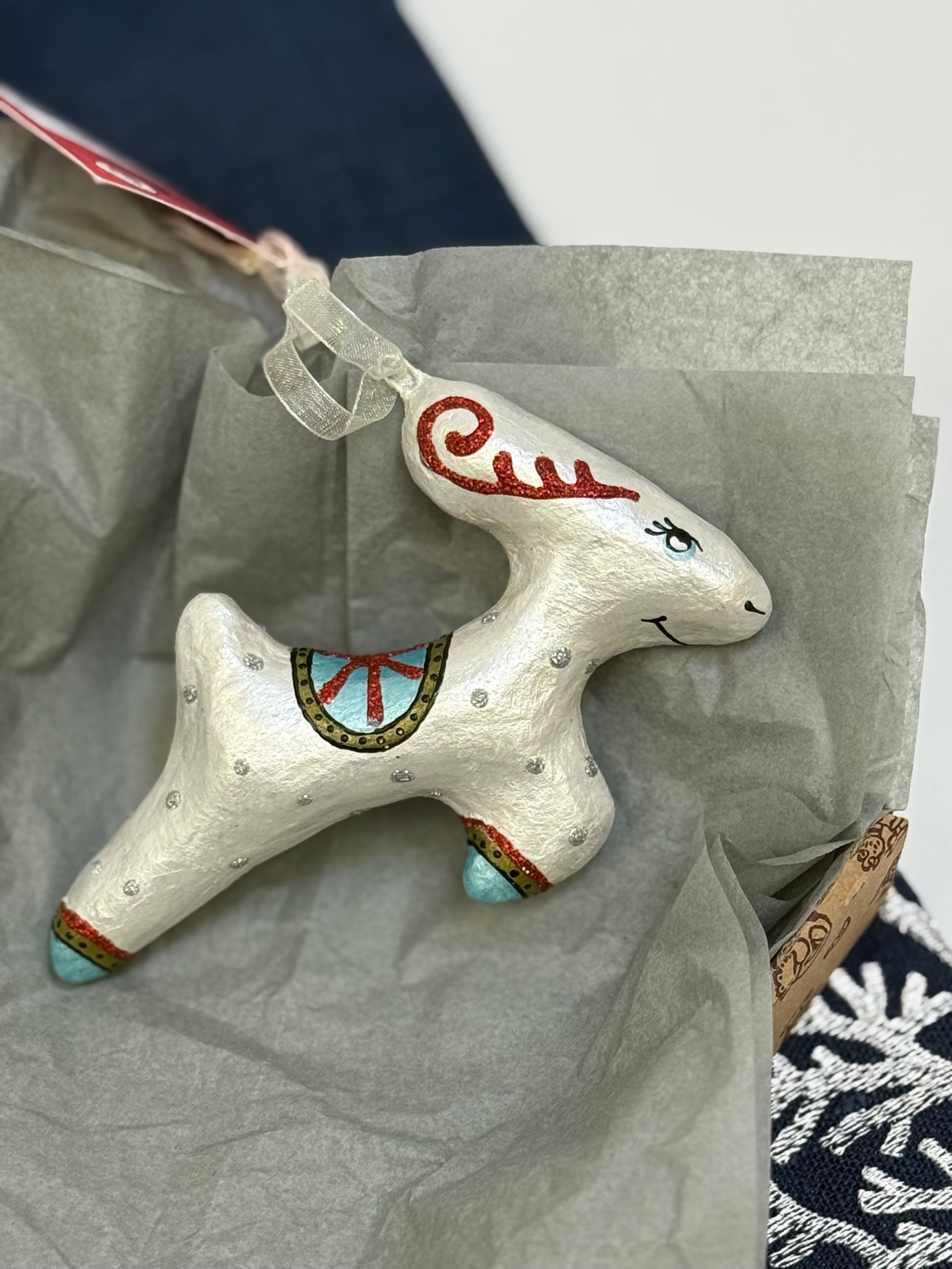 Christmas Ornament 'Northern Reindeer' (Sculpture)
