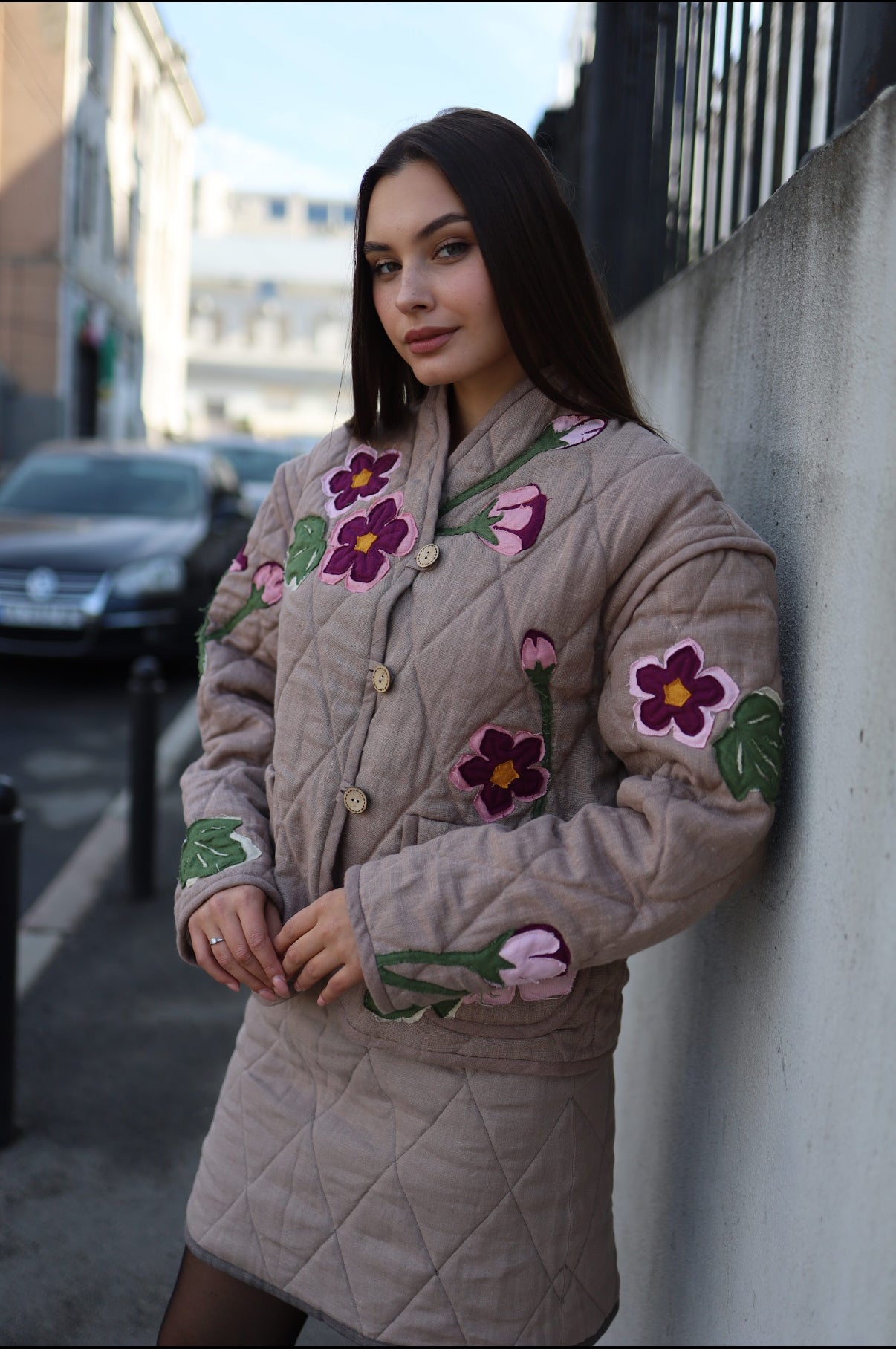 Linen Padded Jacket Kufayka With Handcrafted Mallow Applique Mocha