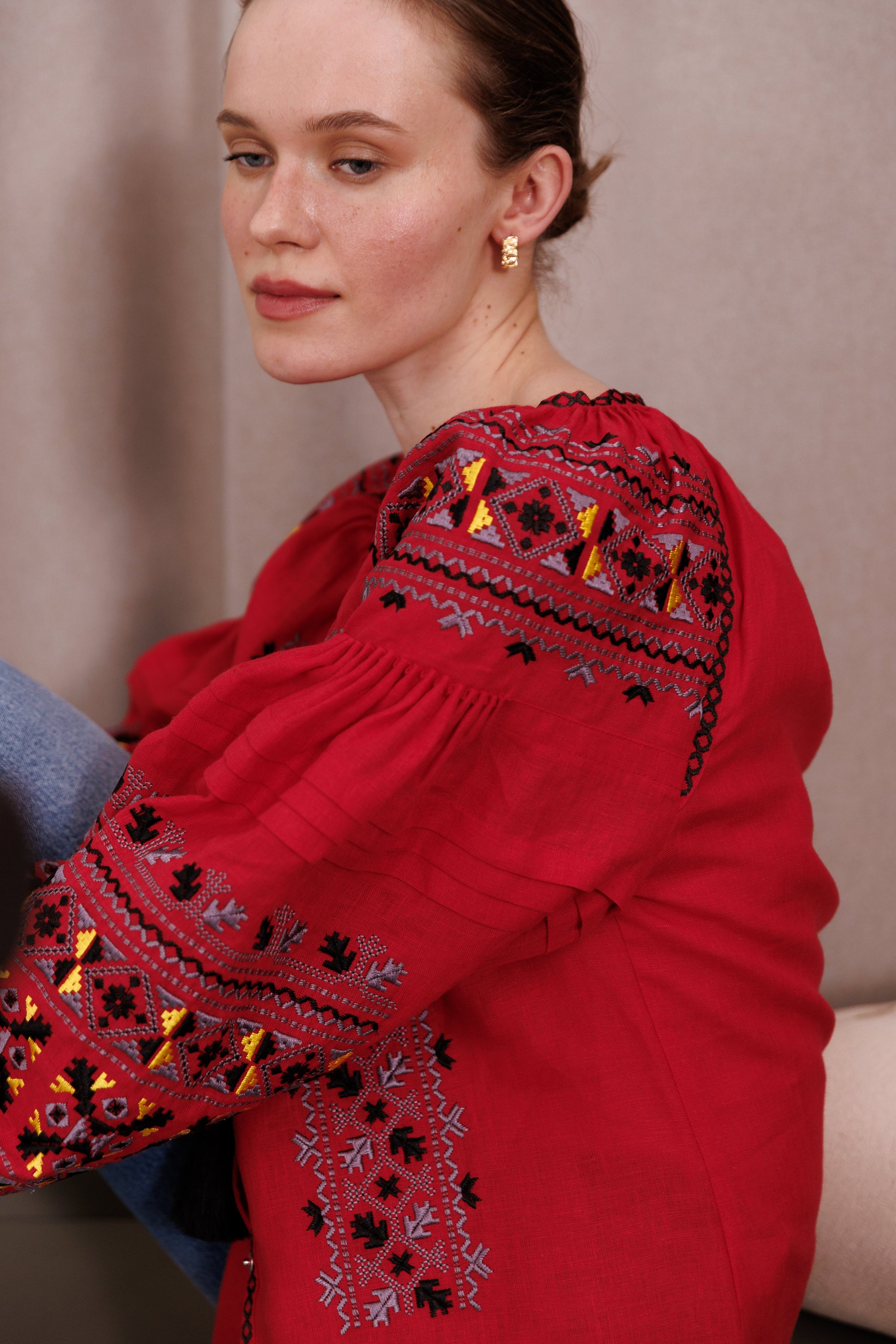 Blouse “Camilla” in Deep Red