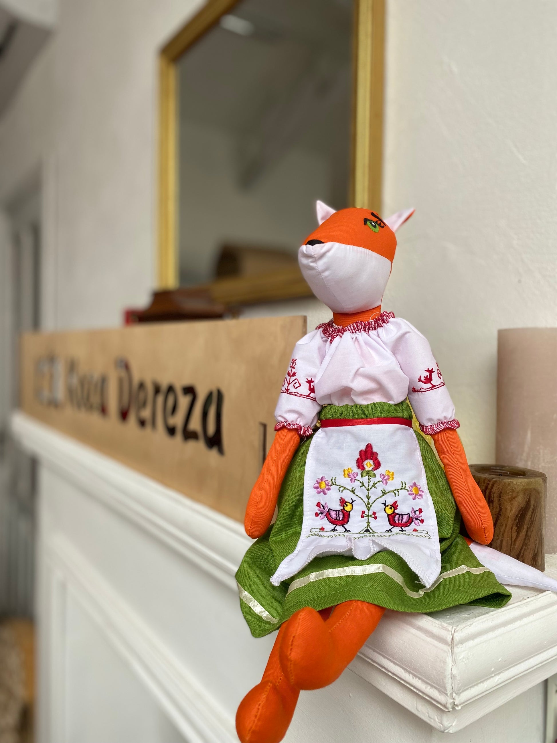 Souvenir "Fox in an Apron"