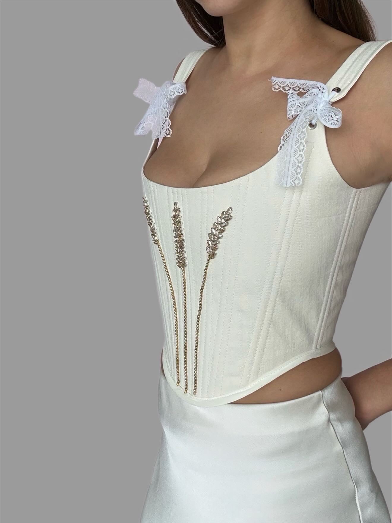 Women’s Lace-Up Corset