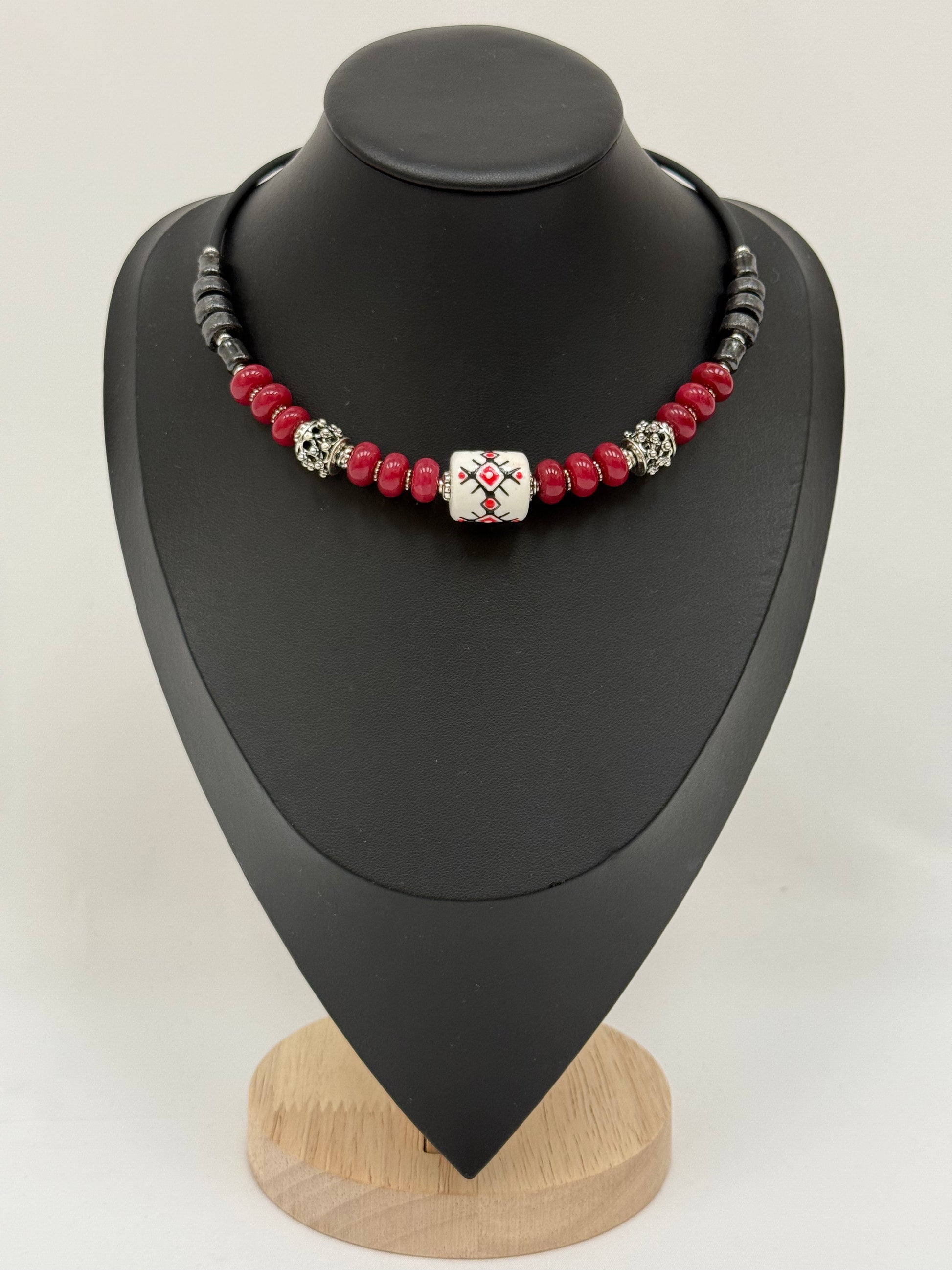 Chalcedony Choker with Ceramic Bead