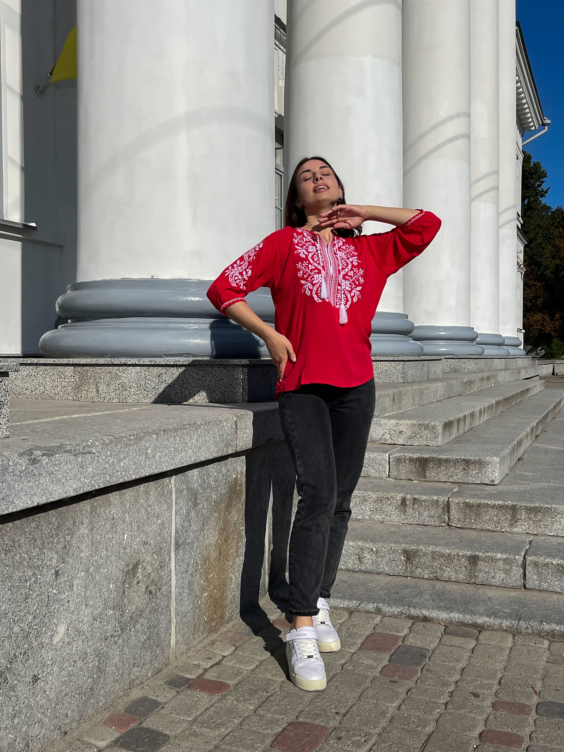 Women’s Embroidered Blouse , 3/4 Sleeve