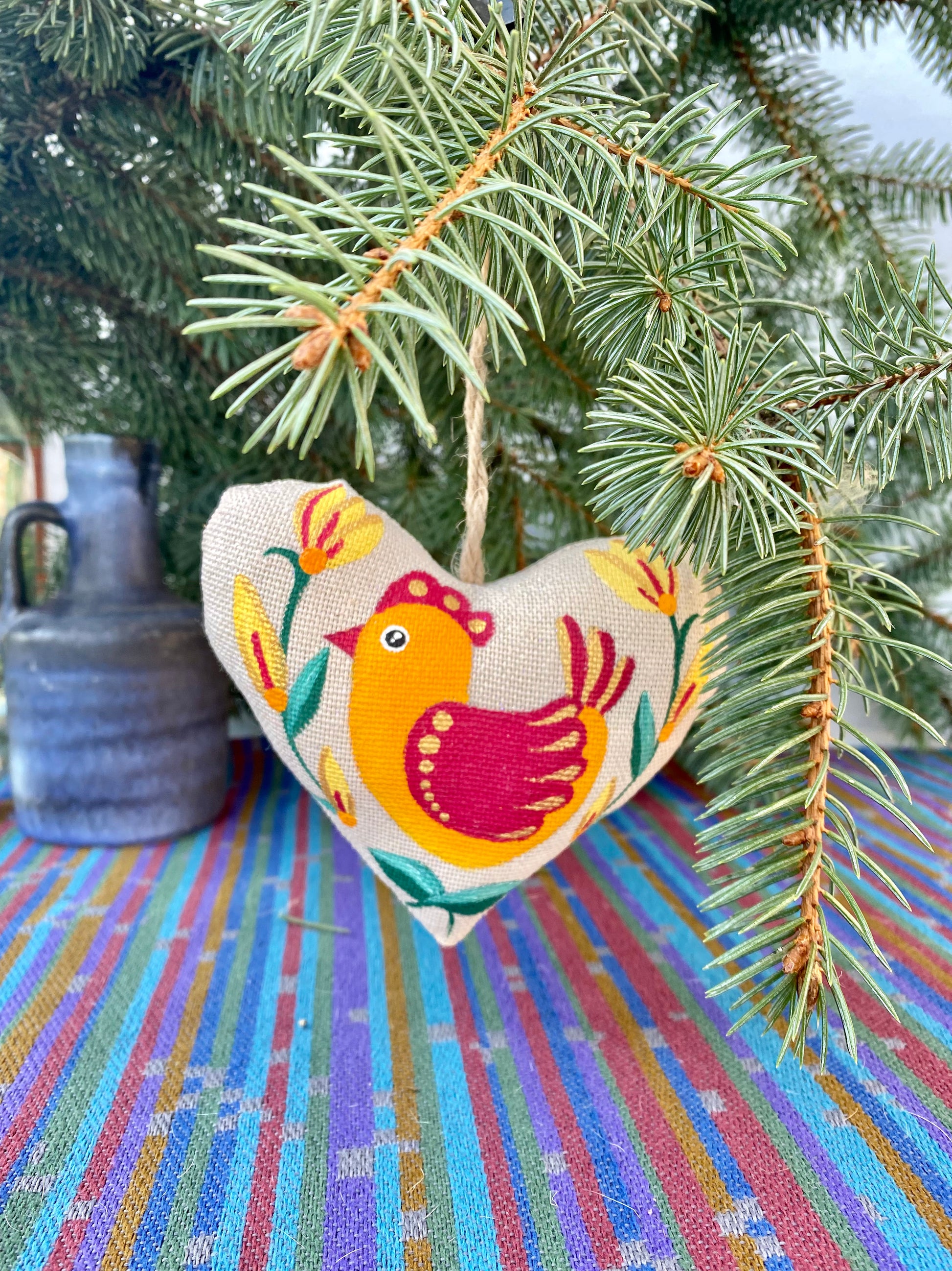Souvenir "Heart with orange bird (vanilla)"