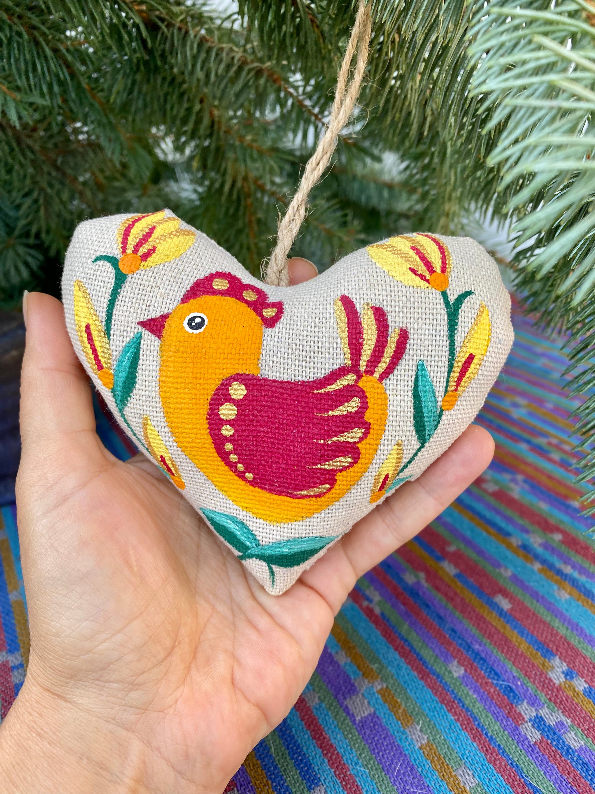 Souvenir "Heart with orange bird (vanilla)"