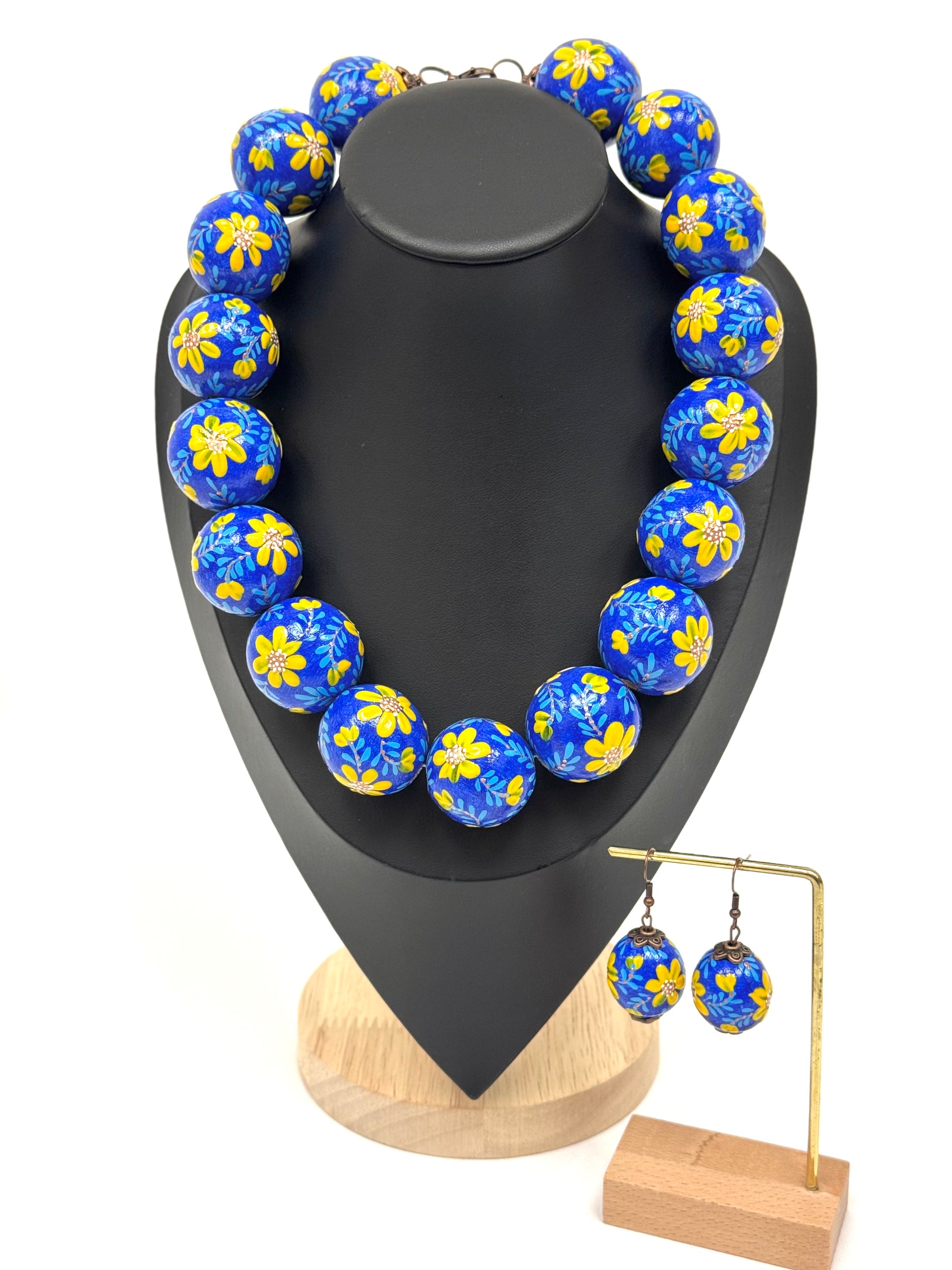 Wooden Jewelry Set With Hand-Painted Acrylic Design