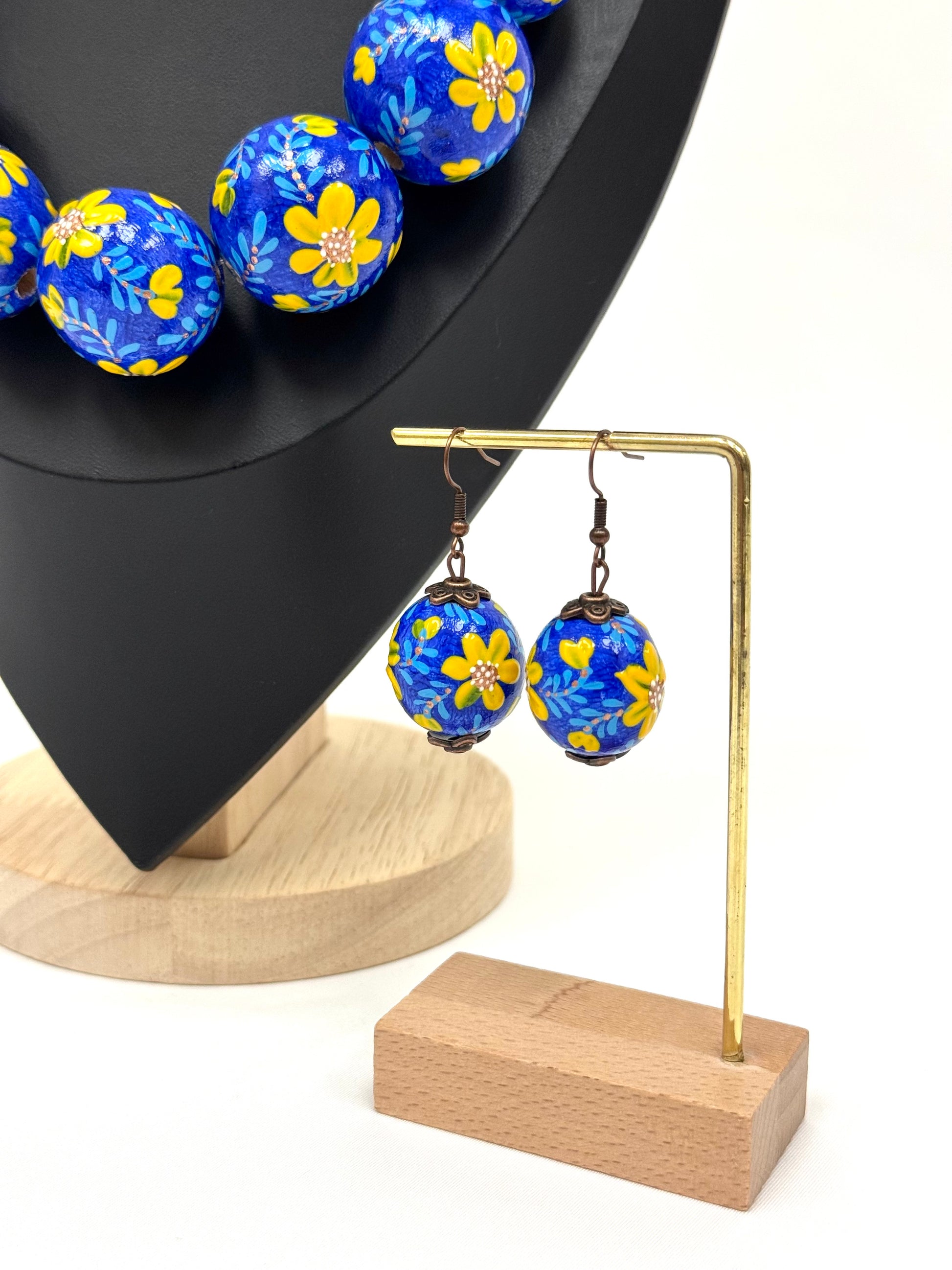 Wooden Jewelry Set With Hand-Painted Acrylic Design