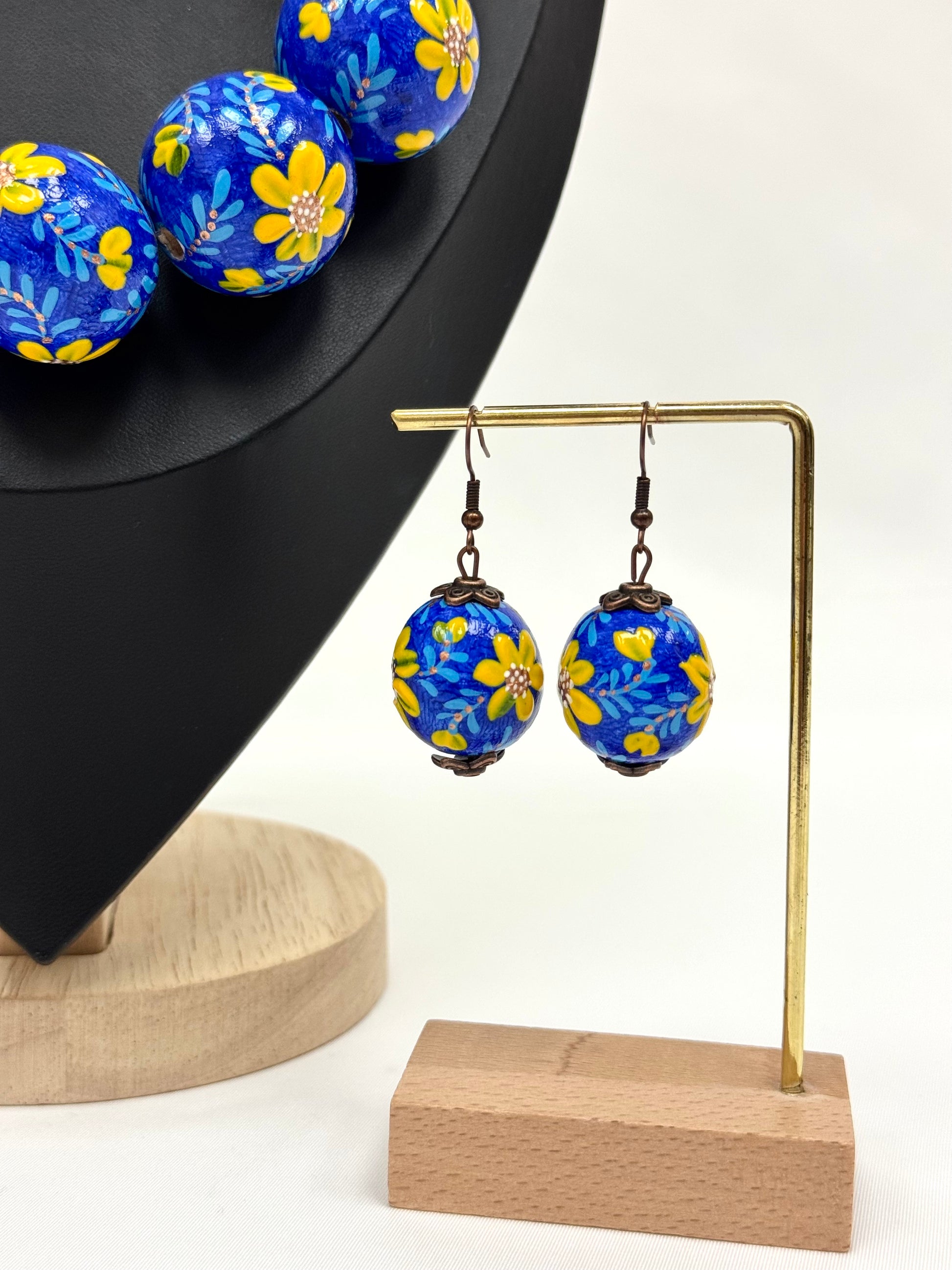 Wooden Jewelry Set With Hand-Painted Acrylic Design