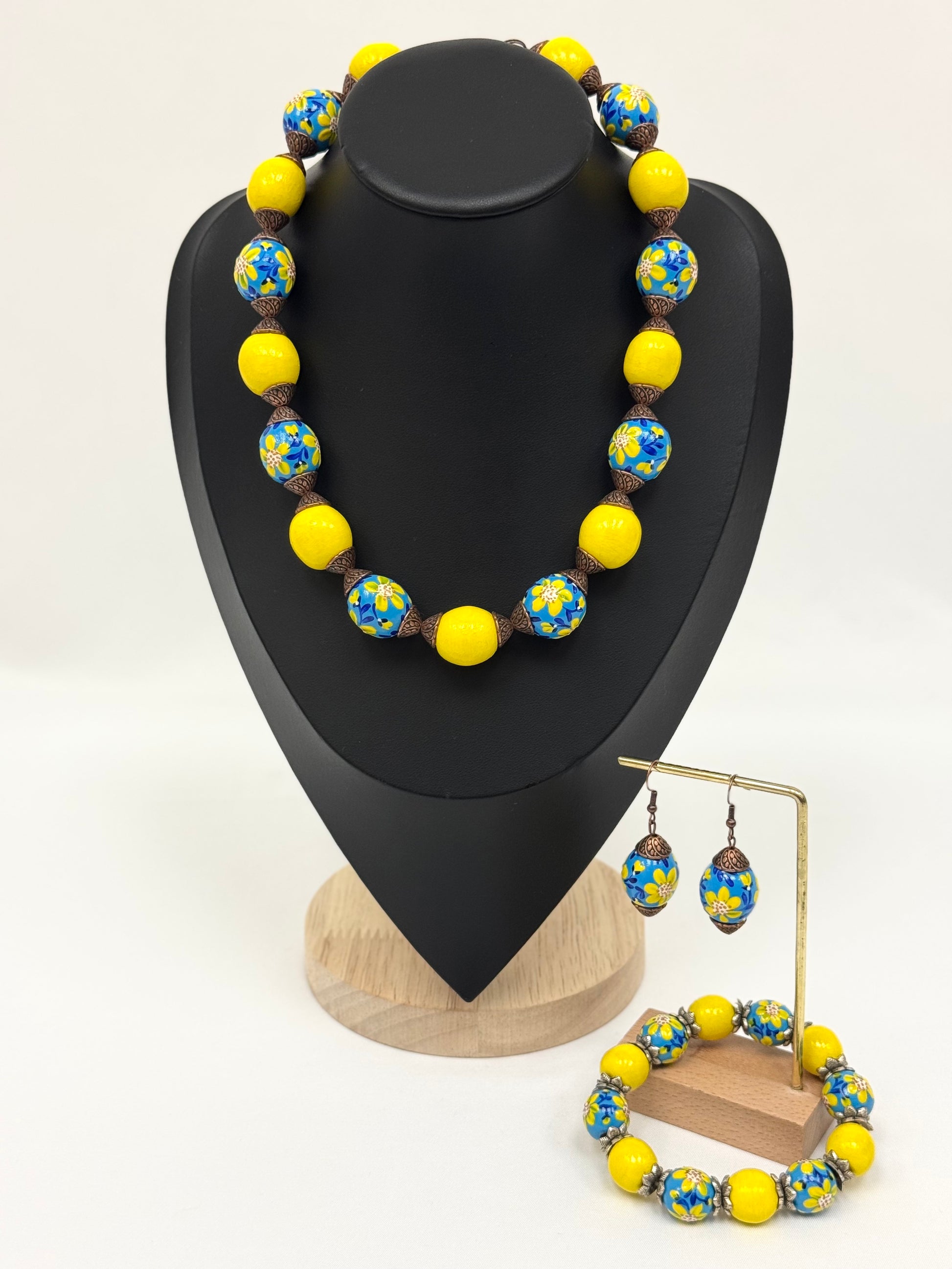Wooden Jewelry Set With Hand-Painted Acrylic Design