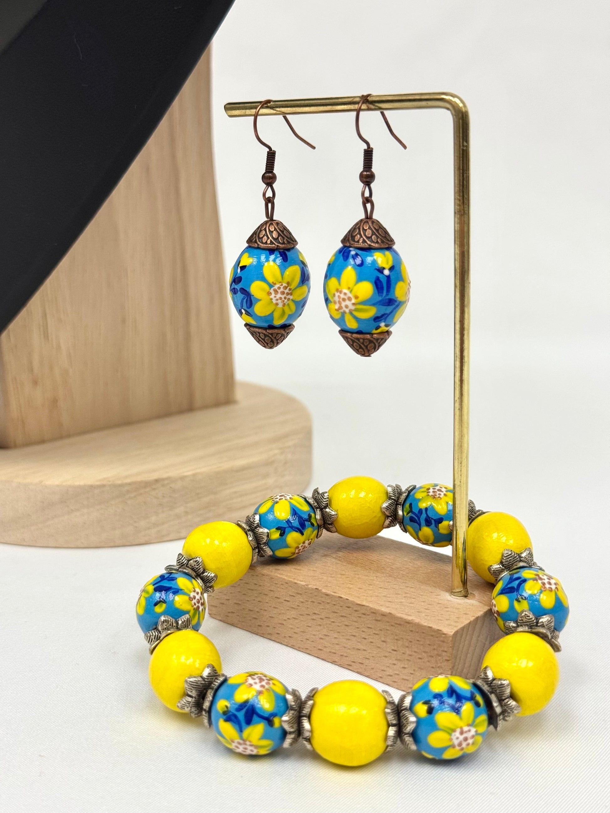 Wooden Jewelry Set With Hand-Painted Acrylic Design