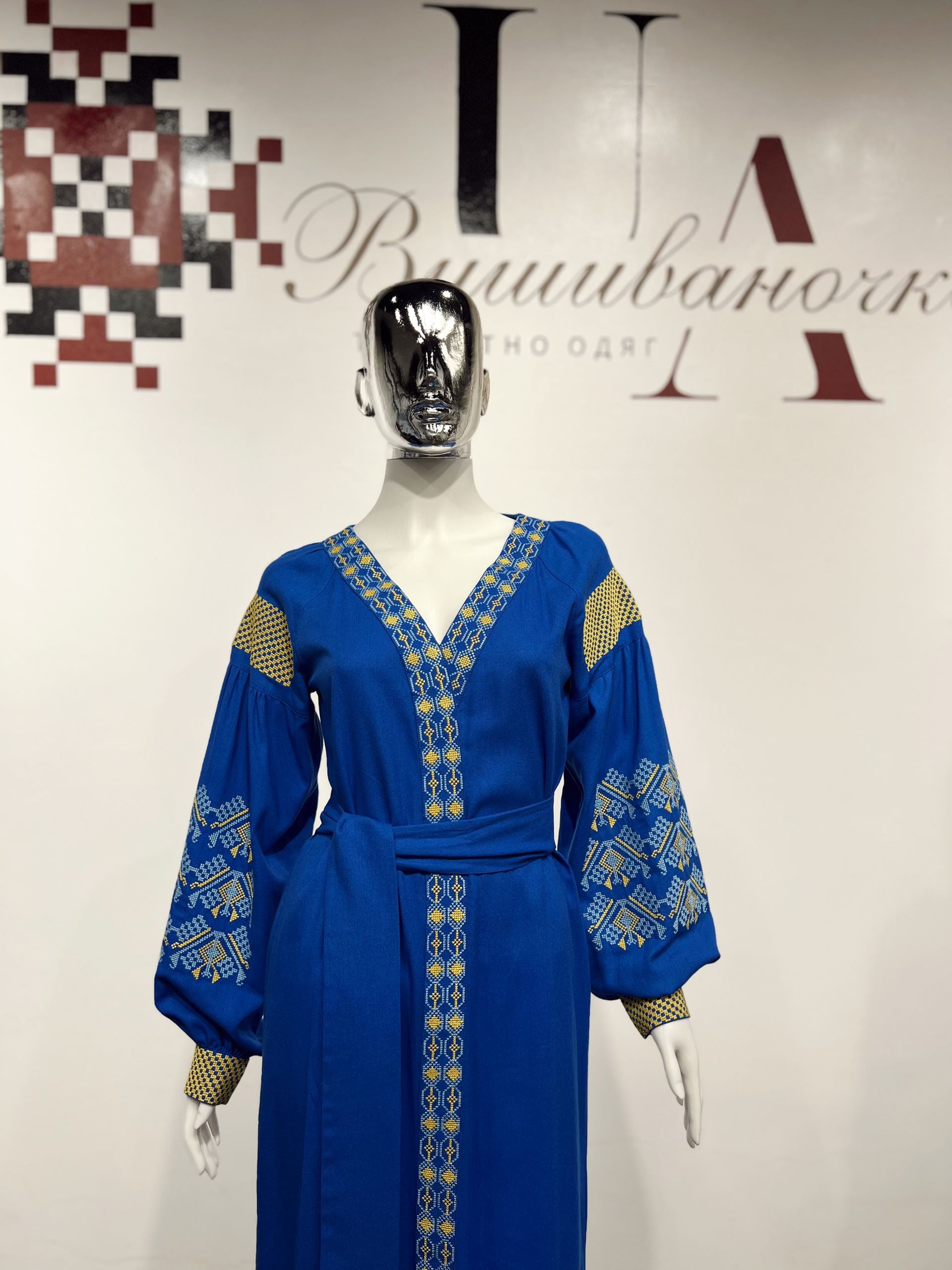 Embroidered dress "Melashka" (electric/blue)