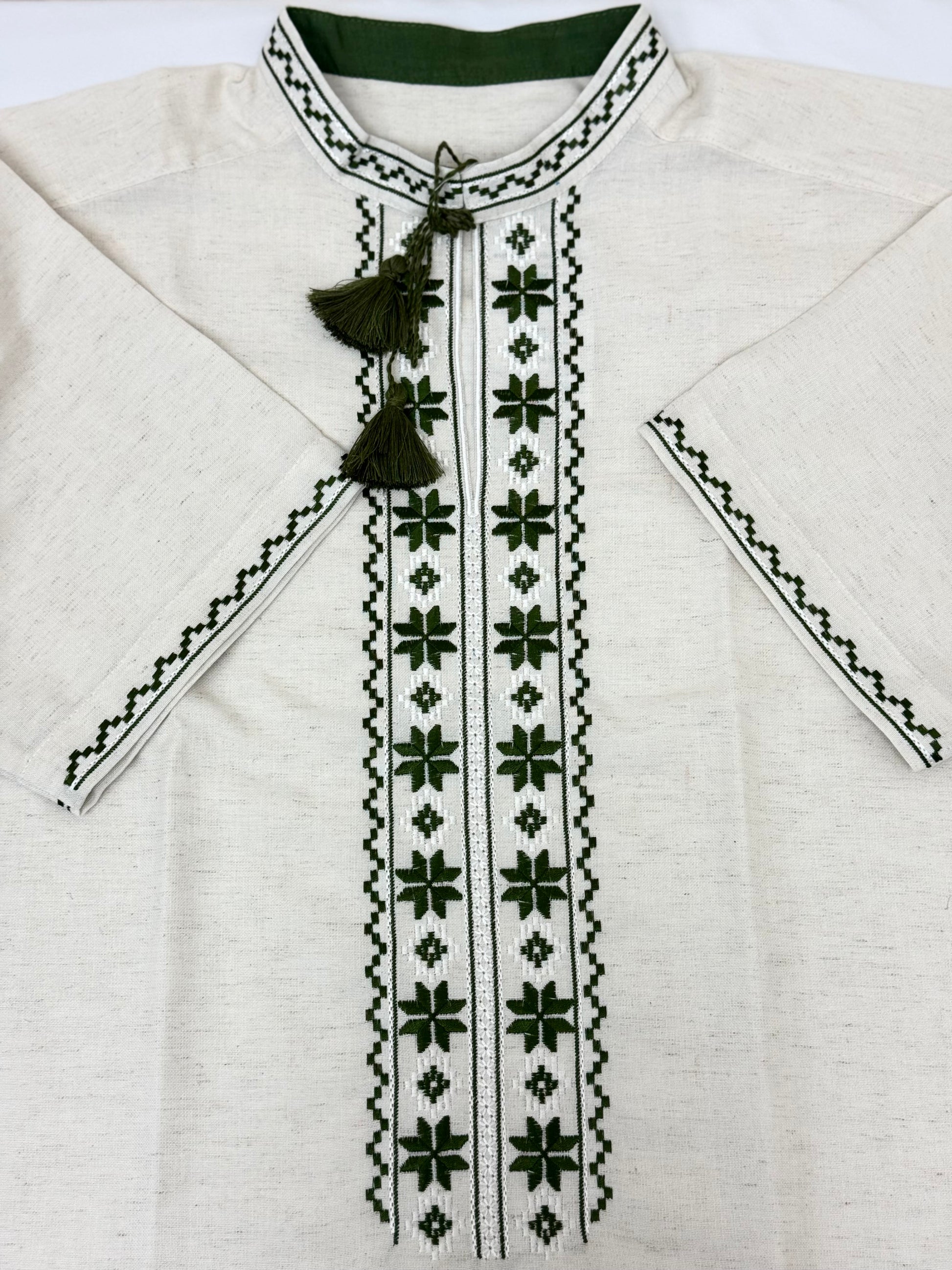 Men’s Linen Vyshyvanka With Traditional Embroidery Short Sleeve