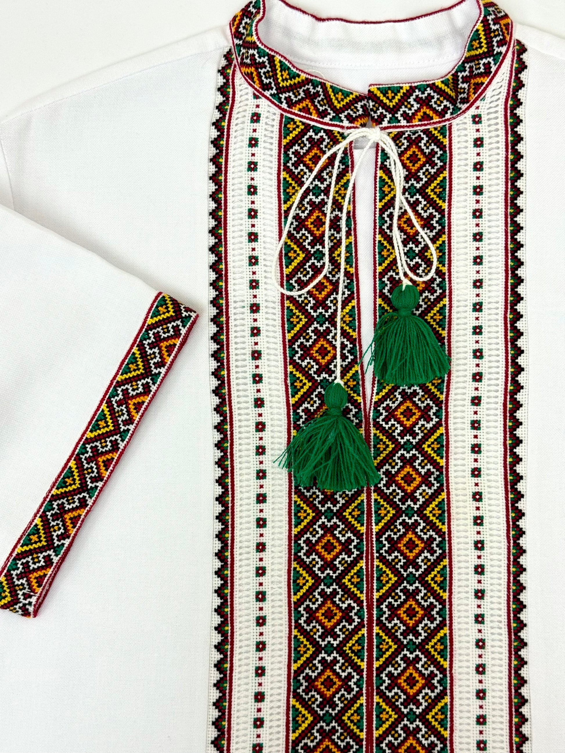 Mens Vyshyvanka White Linen Hand Embroidery In Ukrainian Traditions Short Sleeve