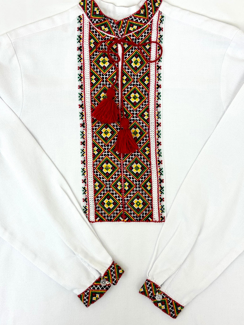 Men’s Vyshyvanka White Linen Hand Embroidery In Ukrainian Traditions Long Sleeve