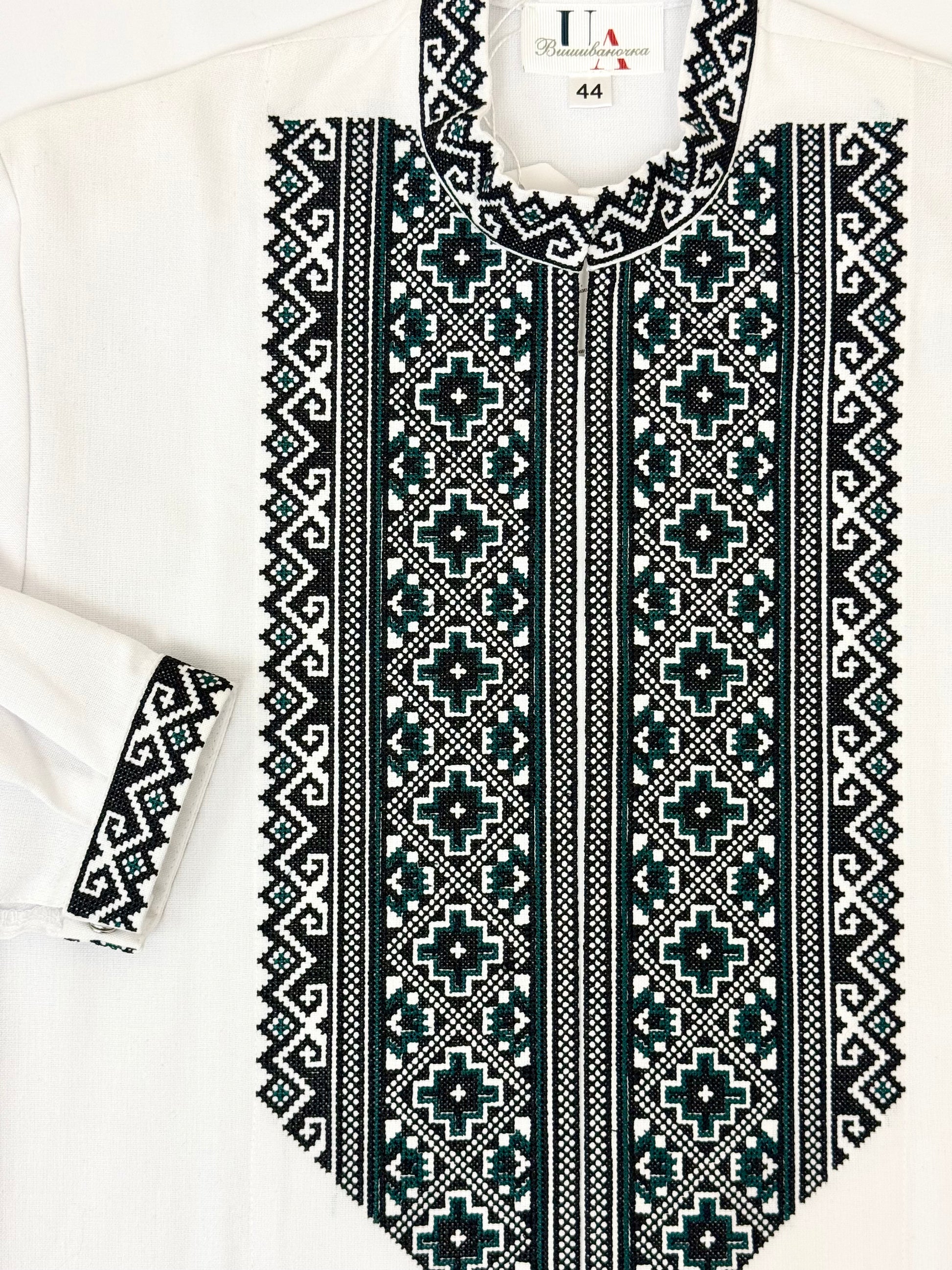 Men’s White Vyshyvanka With Traditional Embroidery Long Sleeve