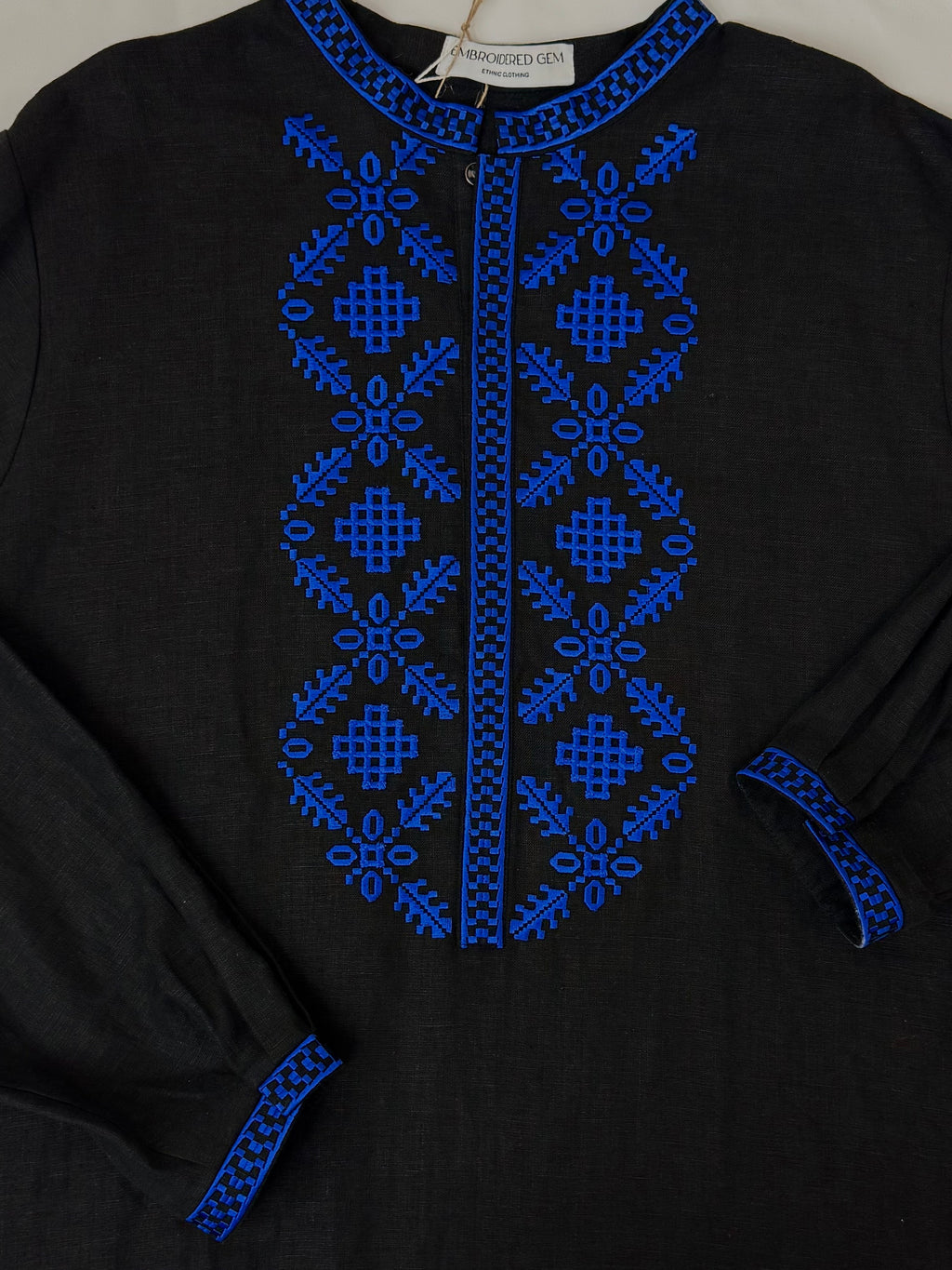 Men’s Linen Black Vyshyvanka With Traditional Embroidery Long Sleeve