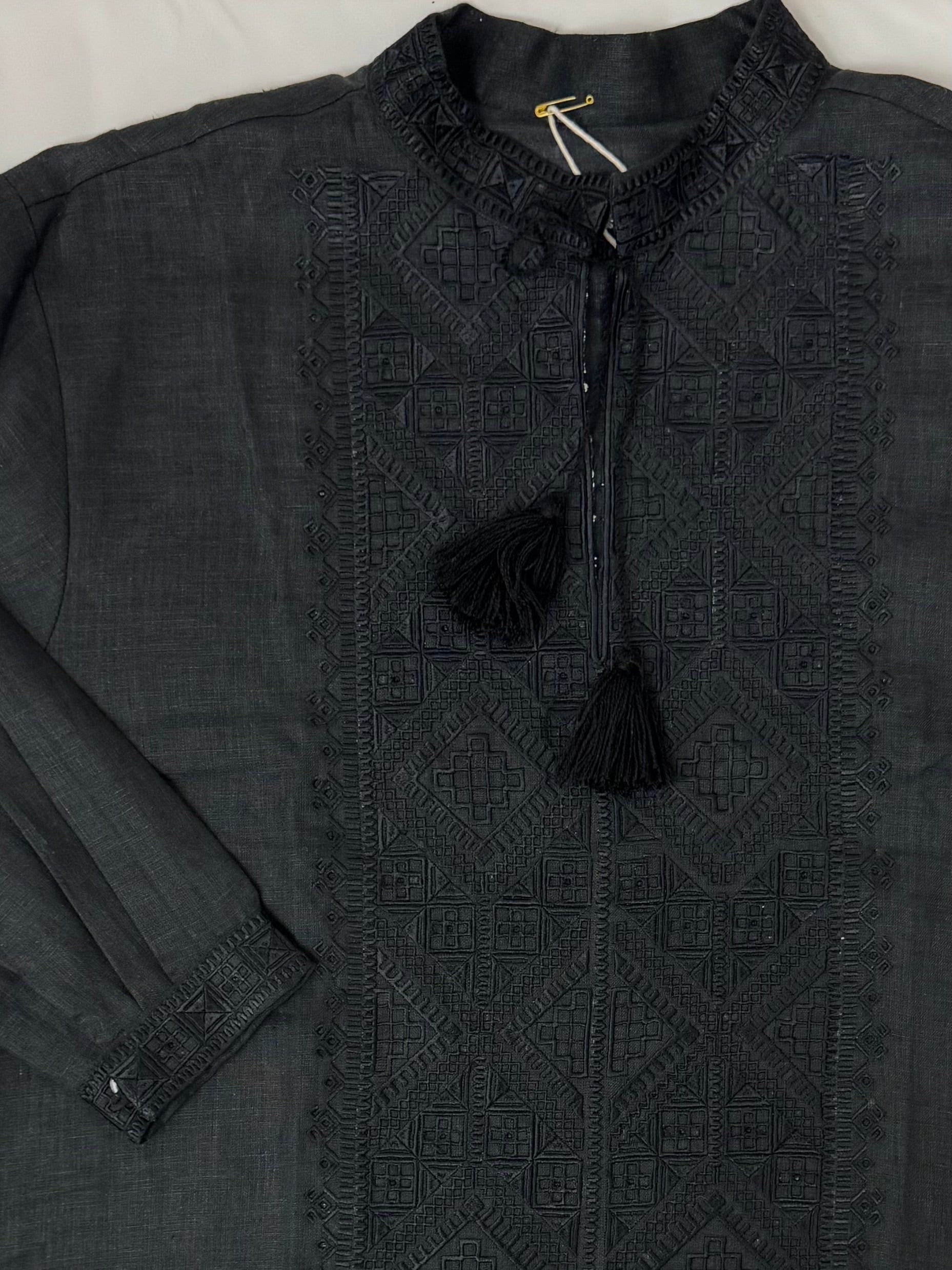 Men’s Linen Black Vyshyvanka With Traditional Embroidery Long Sleeve