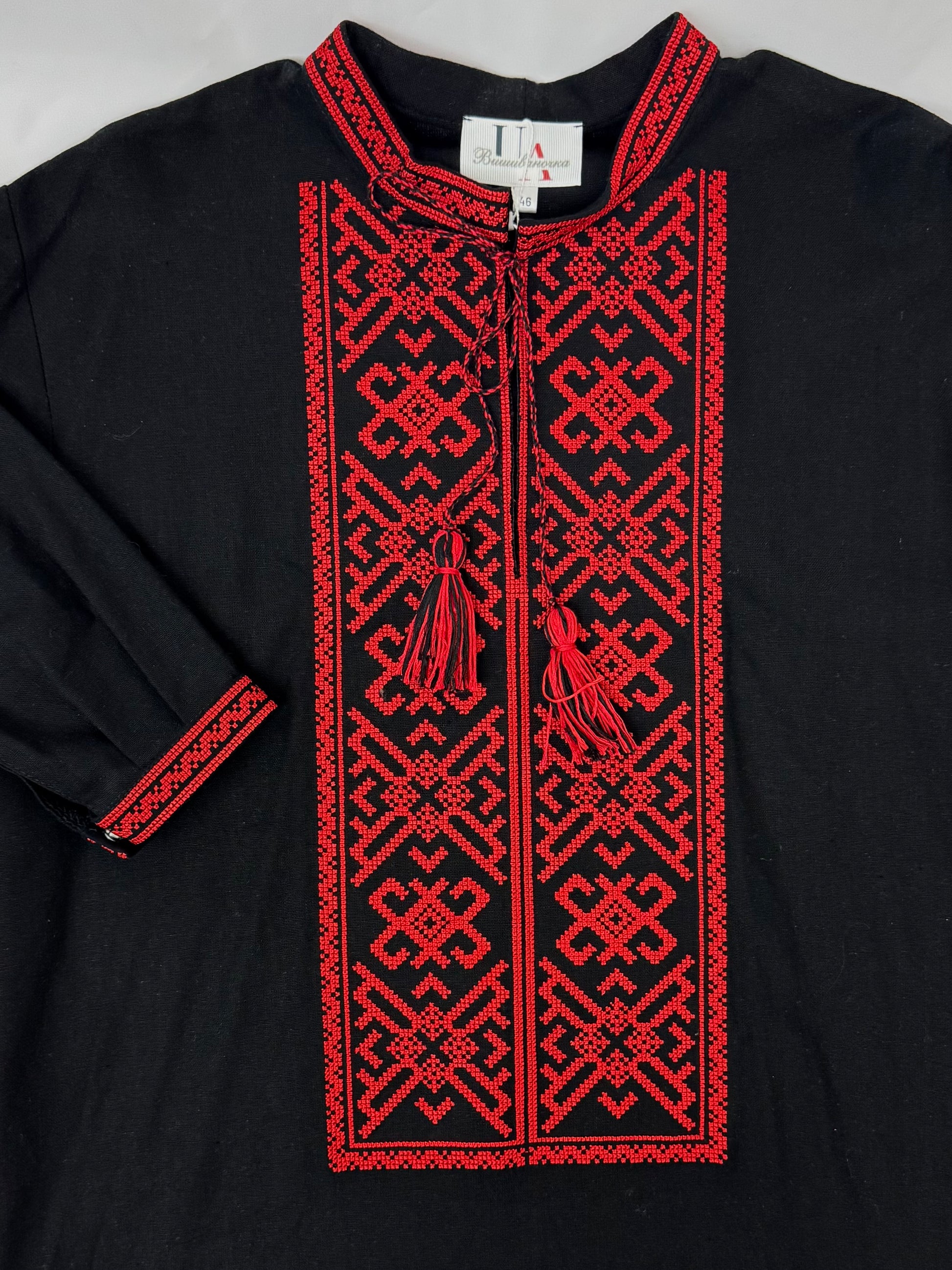 Men’s Linen Black Vyshyvanka With Traditional Embroidery Long Sleeve