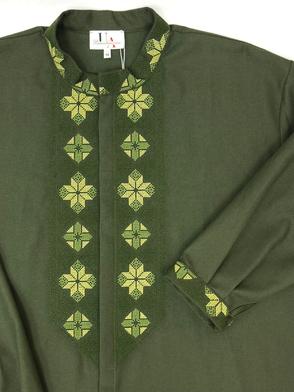Men’s Linen Dark Green Vyshyvanka With Traditional Embroidery Long Sleeve