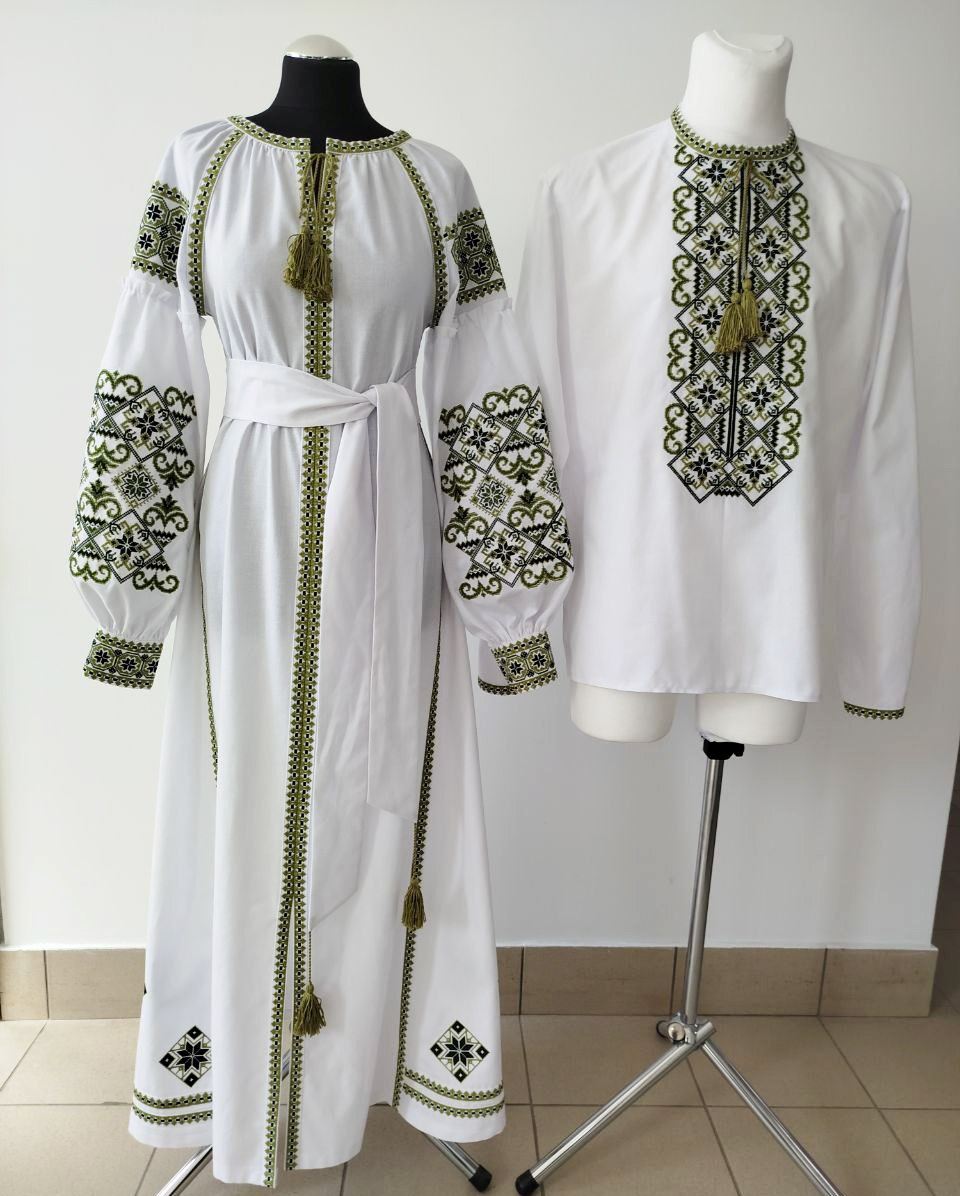 Embroidered dress "Elegance" (white/green)