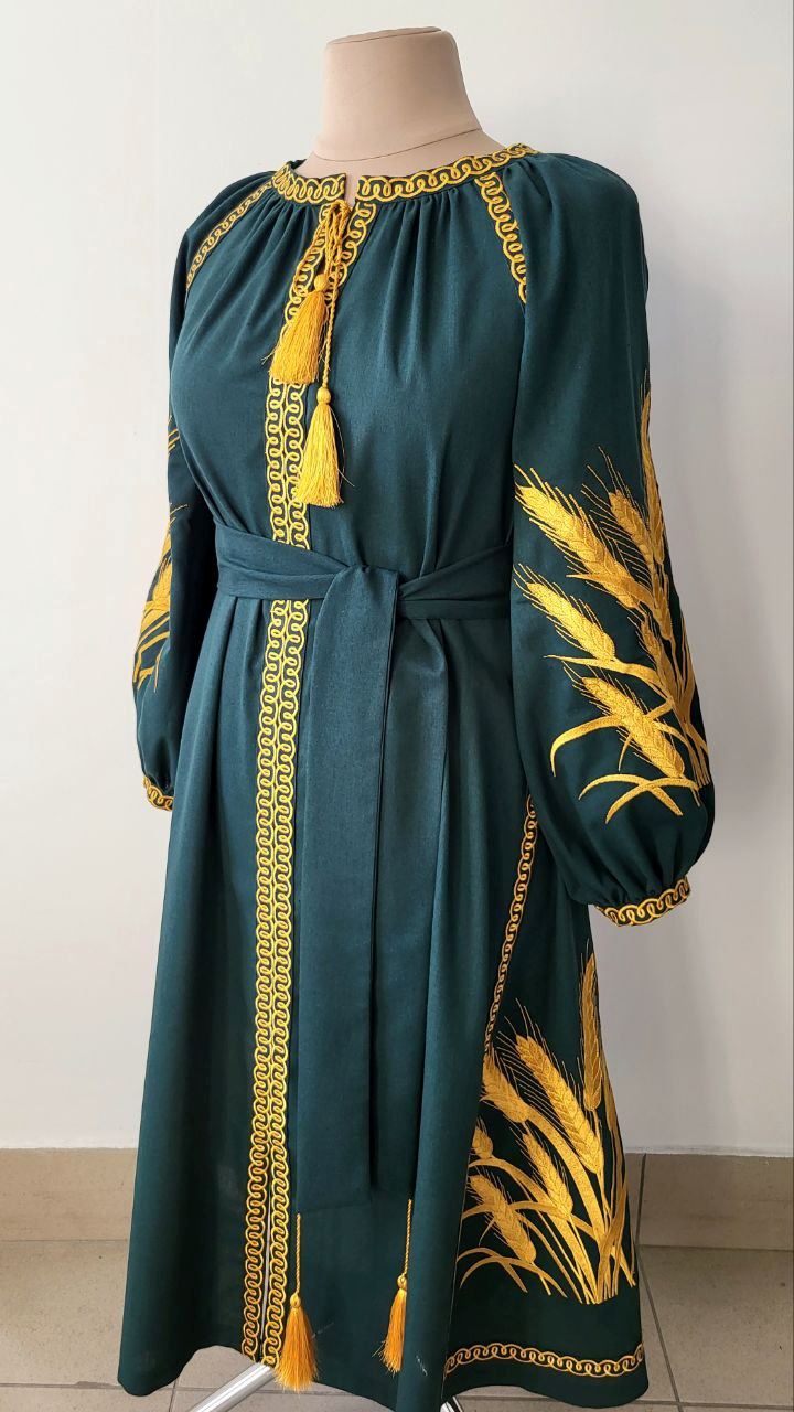 Designer dress "Colossus" (green)