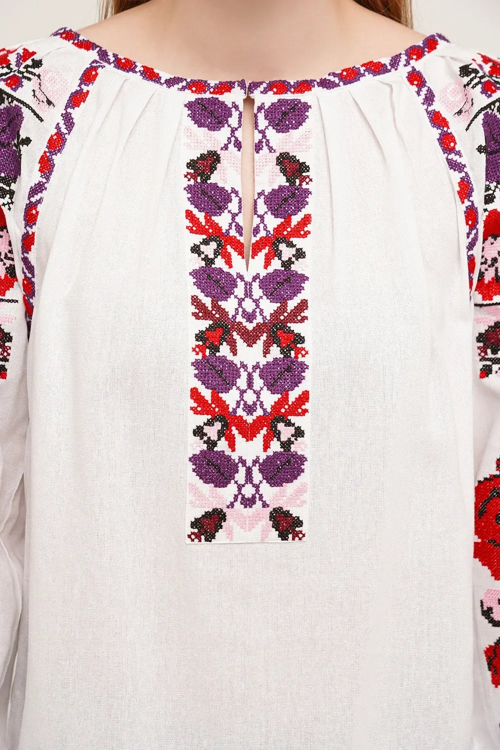 Women’s White Linen Vyshyvanka “Rose Garden”